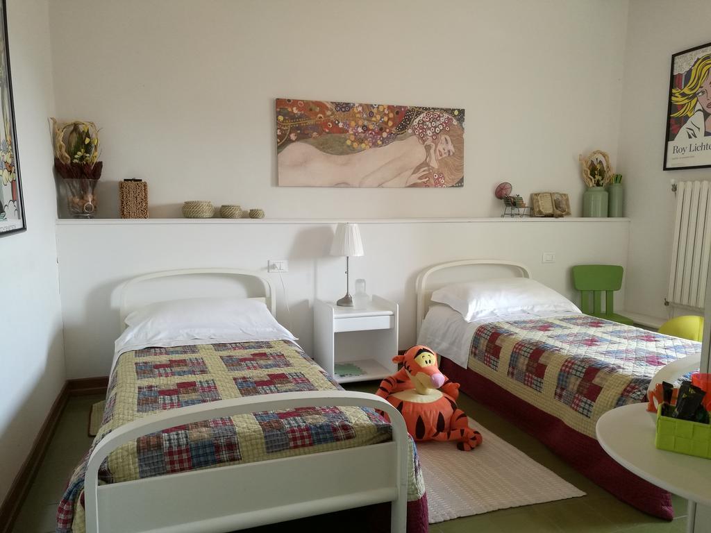 Olivia B&B And Apartment Cantagrillo Esterno foto